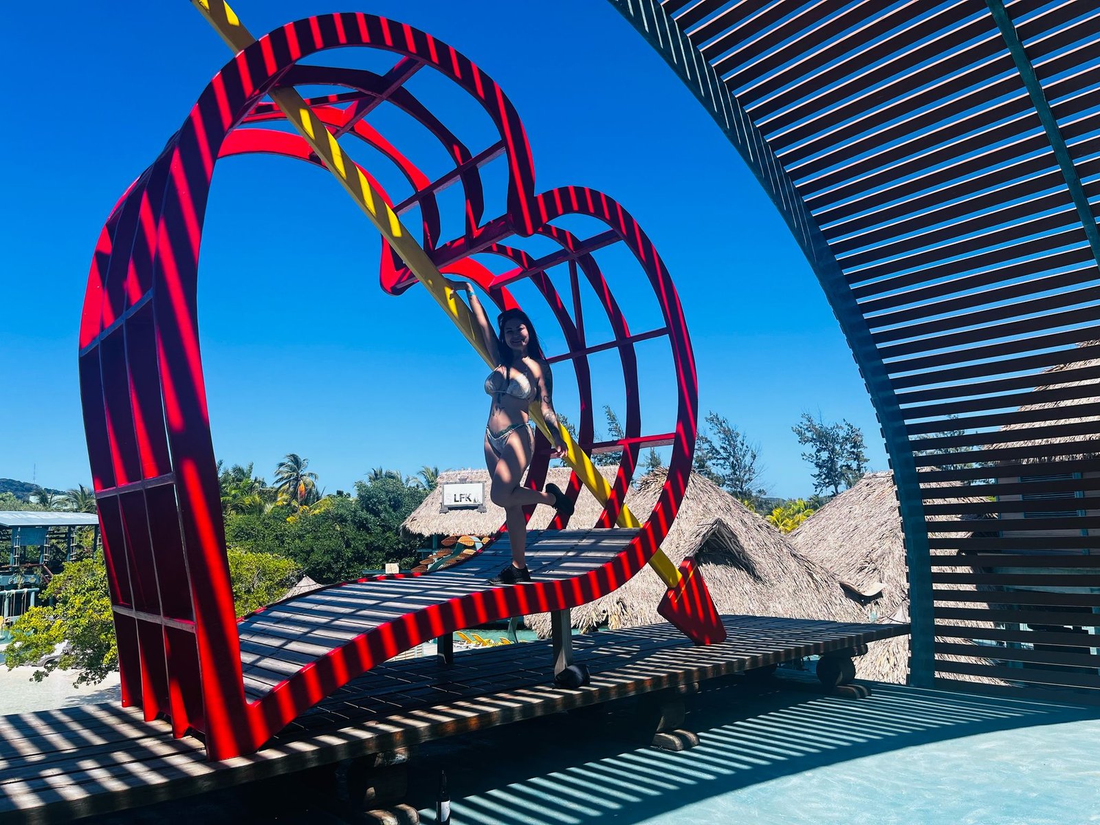 Little French Key – Discovery Package