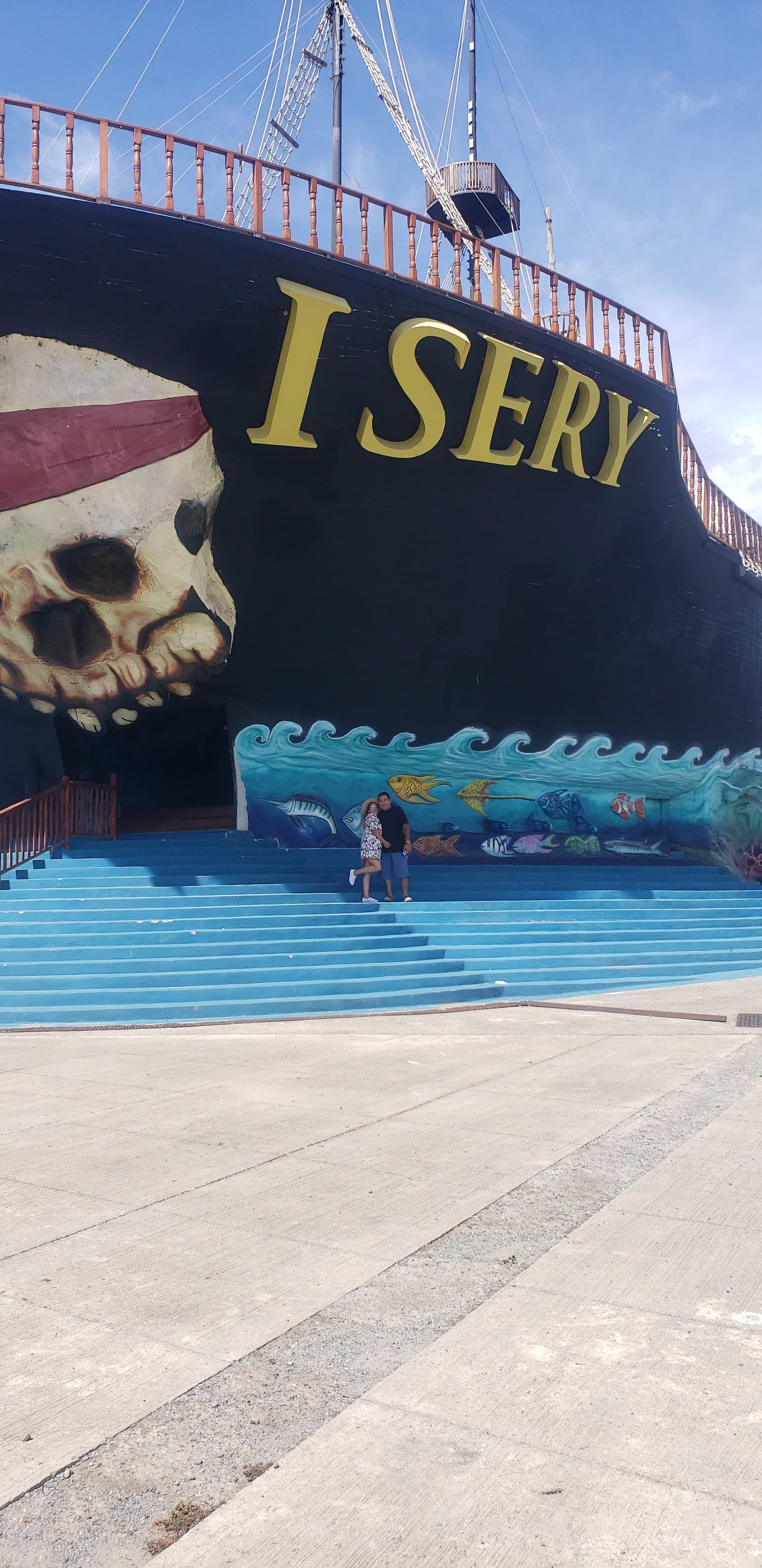 Mangrove East End Tour + Monkeys & Sloths Experience